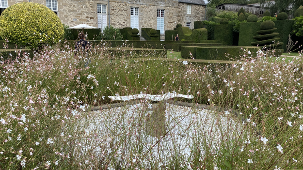 Freundeskreis im August 2023 auf großer Gartenreise in der Bretagne